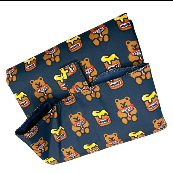 Extremely RARE HTF   Guess 3 way diaper bag - Picture 4 of 11